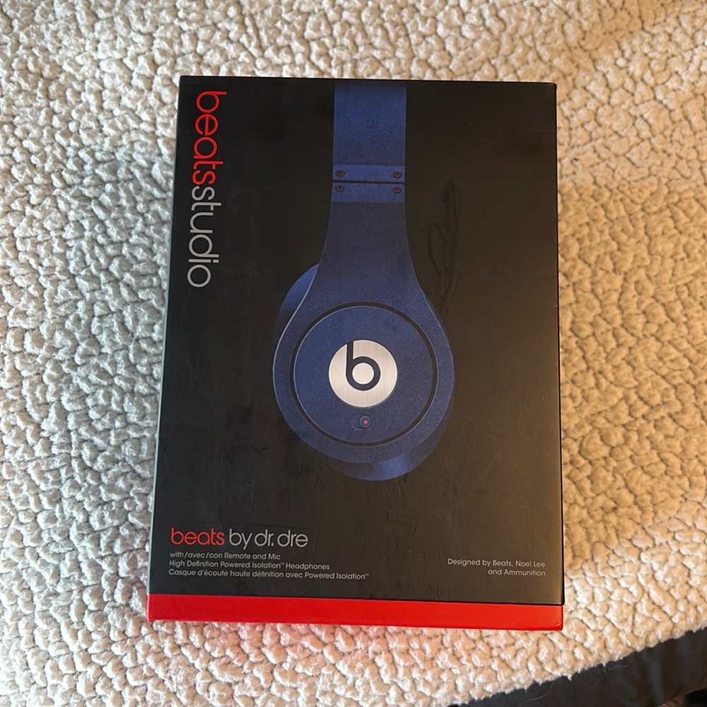 Beats by Dre , navy blue , brand new